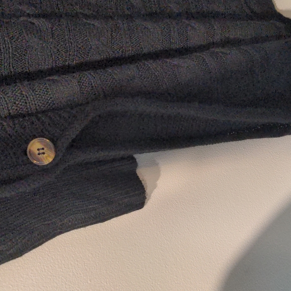 0xl Shein poncho sweater with sleeves - Picture 3 of 4